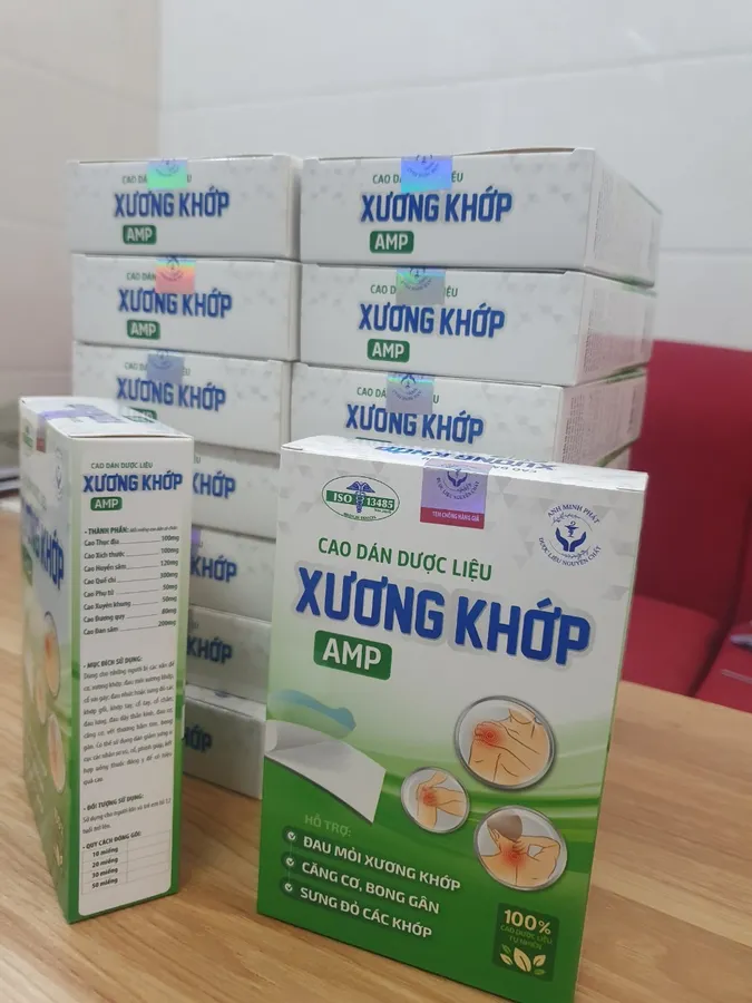 Cao dán dược liệu xương khớp amp /Hộp 10 miếng