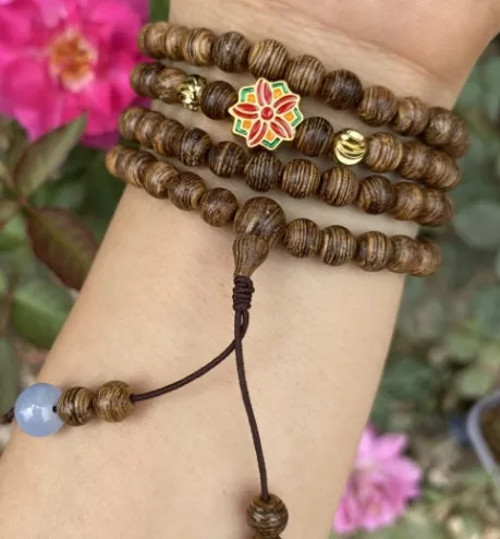 Trầm sánh phối đá phong thủy 108 hạt 6ly